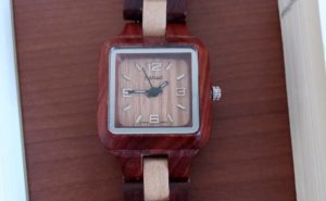 腕時計に結露が・・・!? 時計が水没してしまった場合の対処法